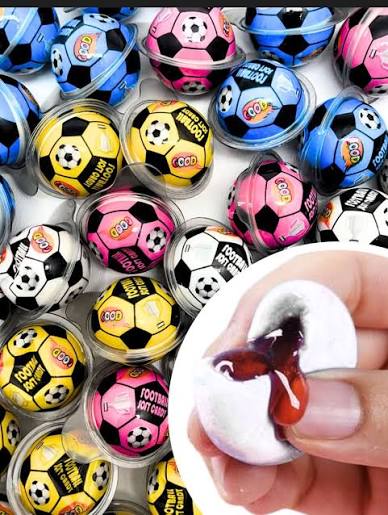 Football Gummy Liquid Candy Ball 30 Pieces * 20 Pack
