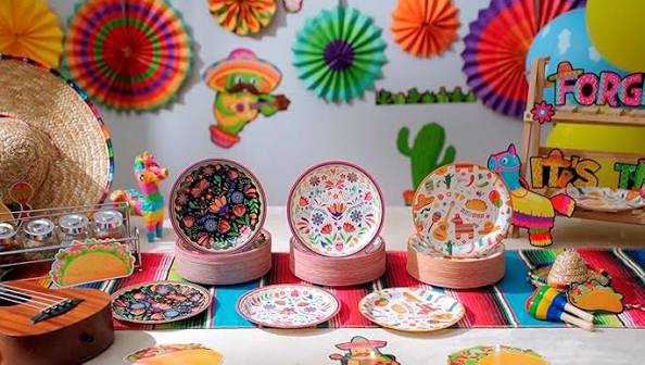 Fiesta Paper Plates 7# 20 Pack