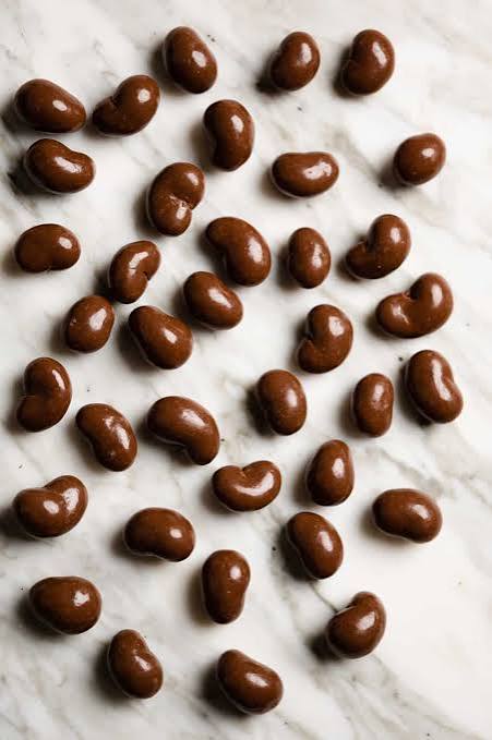 Everfresh Milk Chocolate Cashews Bulk 6kg